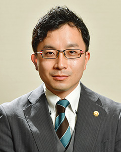 佐々木洪平 弁護士の写真
