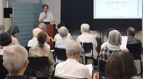 杉野公彦弁護士による講演の様子